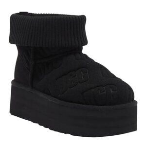 UGG Women's Classic Mini Platform Black Felted Logo Bootie. Sz 8